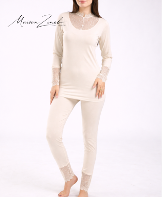 Pyjama Femme Noir avec Dentelle Élégante – Ensemble Chic Premium